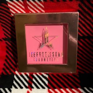 Jeffree Star eyeshadow holder❗️